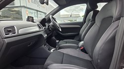 2018 (18) AUDI Q3 2.0 TDI Quattro S Line Edition 5dr 5481163