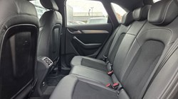 2018 (18) AUDI Q3 2.0 TDI Quattro S Line Edition 5dr 5481157