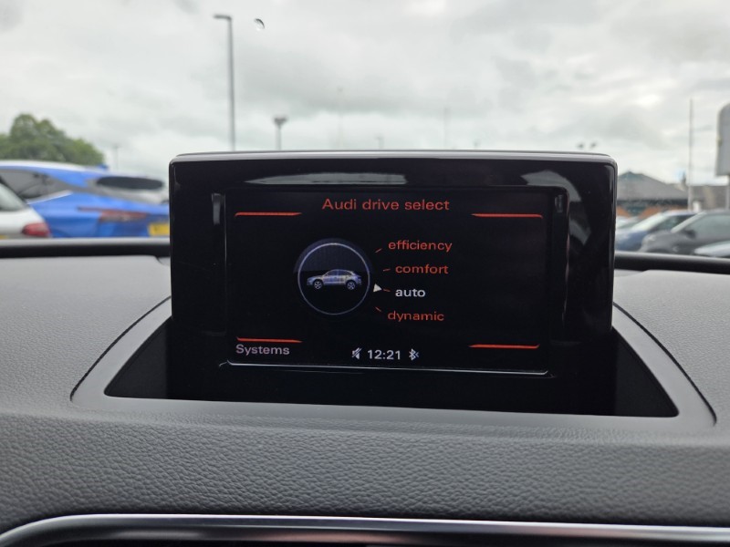 2018 (18) AUDI Q3 2.0 TDI Quattro S Line Edition 5dr 5481177