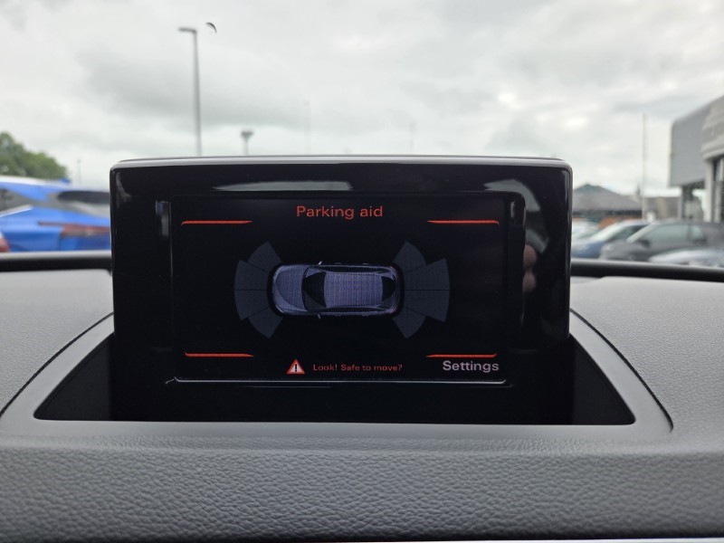 2018 (18) AUDI Q3 2.0 TDI Quattro S Line Edition 5dr 5481180