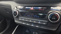 2019 (69) HYUNDAI TUCSON 1.6 GDi SE Nav 5dr 2WD 5486155
