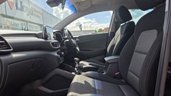 2019 (69) HYUNDAI TUCSON 1.6 GDi SE Nav 5dr 2WD 5486145