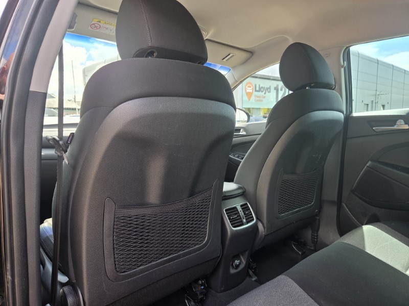 2019 (69) HYUNDAI TUCSON 1.6 GDi SE Nav 5dr 2WD 5486137
