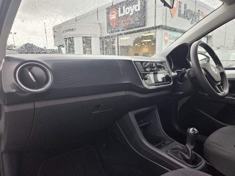2018 (68) VOLKSWAGEN UP 1.0 Move Up 5dr 5595487