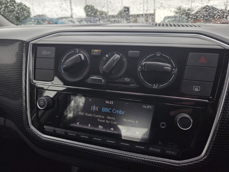 2018 (68) VOLKSWAGEN UP 1.0 Move Up 5dr 5595497