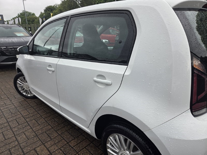 2018 (68) VOLKSWAGEN UP 1.0 Move Up 5dr 5595472