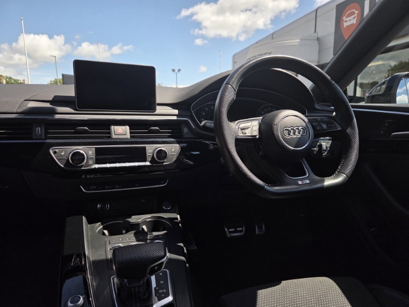 2019 (19) AUDI A5 35 TFSI Black Edition 2dr S Tronic 5485414
