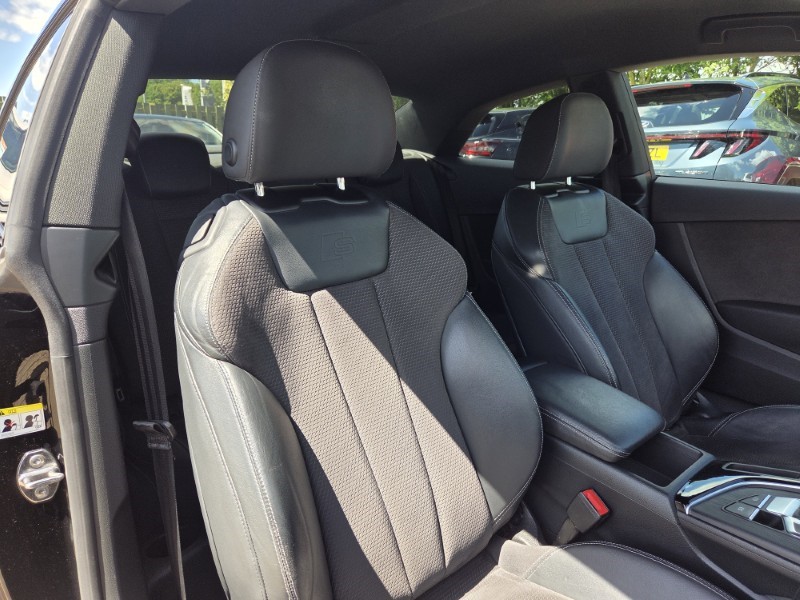 2019 (19) AUDI A5 35 TFSI Black Edition 2dr S Tronic 5485417