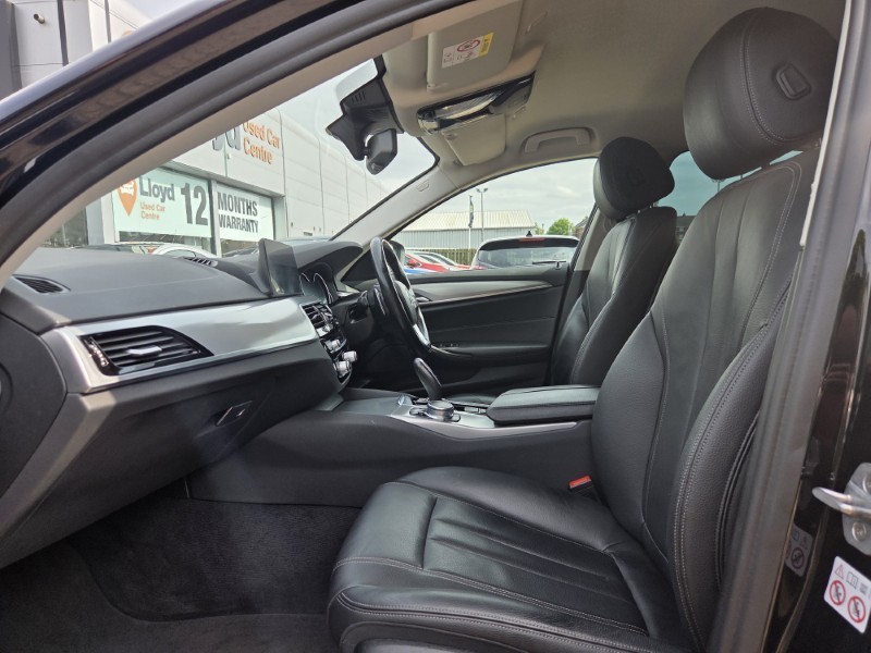 2017 (67) BMW 5 SERIES 520d Efficient Dynamics SE 4dr Auto 5510722