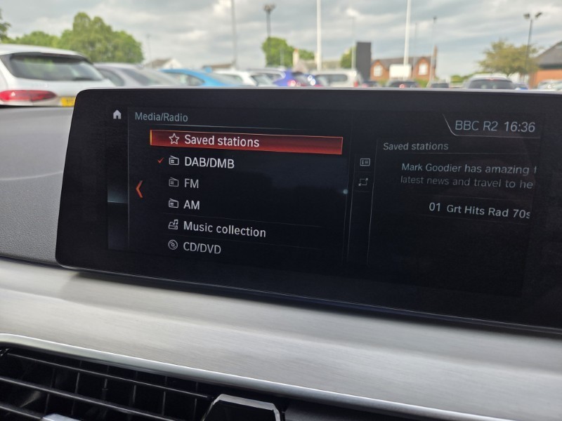2017 (67) BMW 5 SERIES 520d Efficient Dynamics SE 4dr Auto 5510735