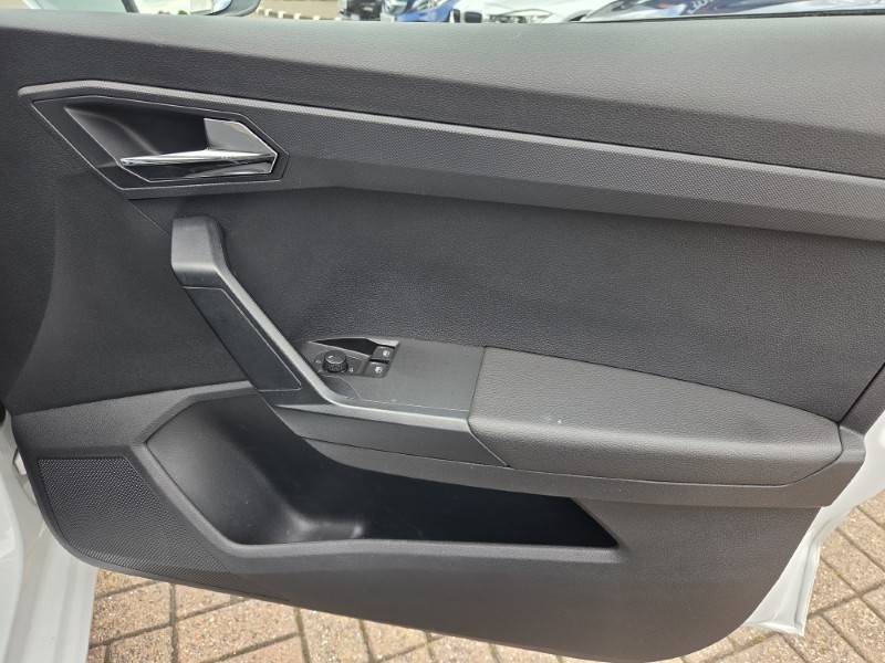 2018 (68) SEAT IBIZA 1.0 TSI 95 SE Technology 5dr 5505211