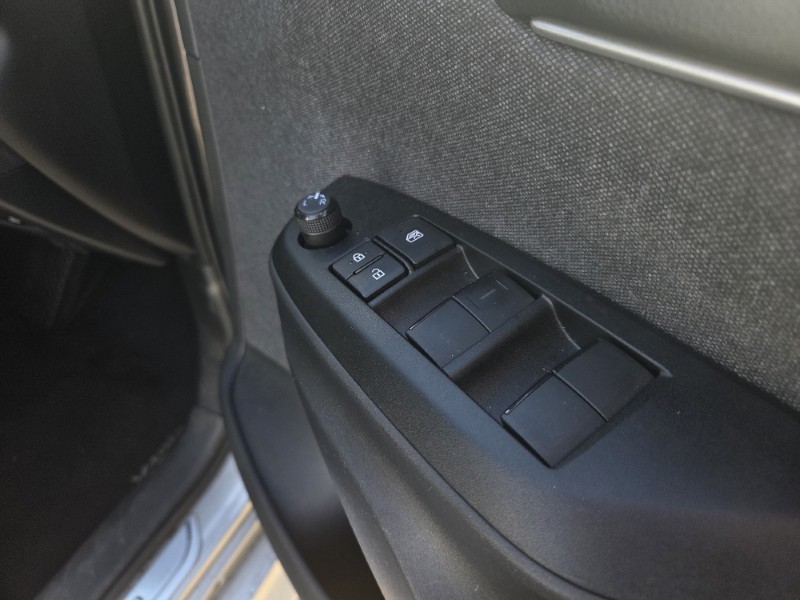 2021 (21) TOYOTA YARIS 1.5 Hybrid Design 5dr CVT 5492690