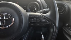 2021 (21) TOYOTA YARIS 1.5 Hybrid Design 5dr CVT 5492692
