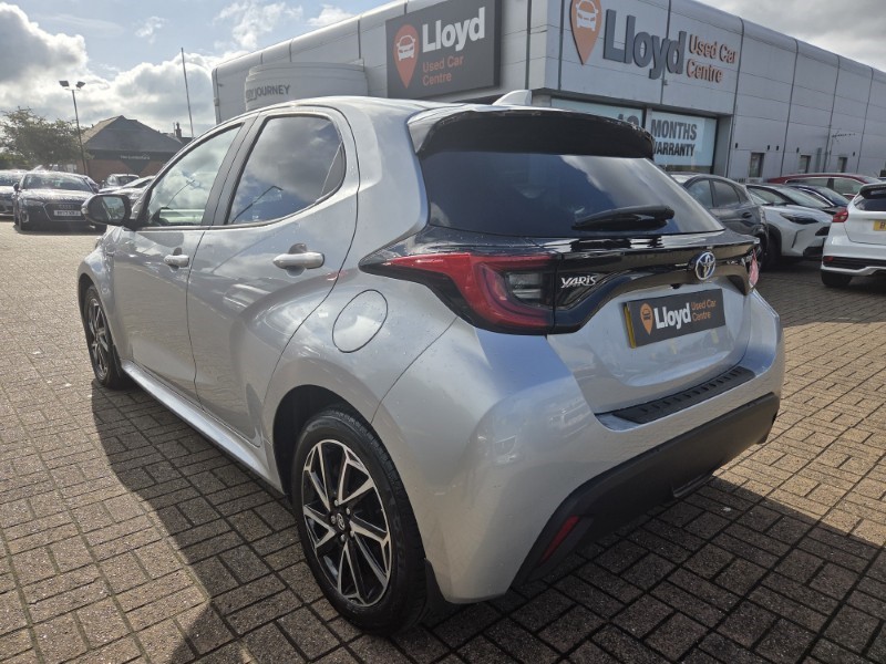 2021 (21) TOYOTA YARIS 1.5 Hybrid Design 5dr CVT 5492674
