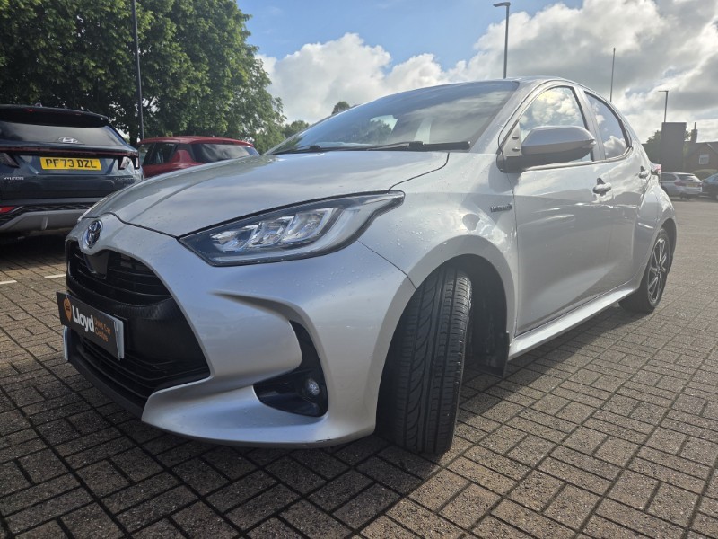 2021 (21) TOYOTA YARIS 1.5 Hybrid Design 5dr CVT 5492669