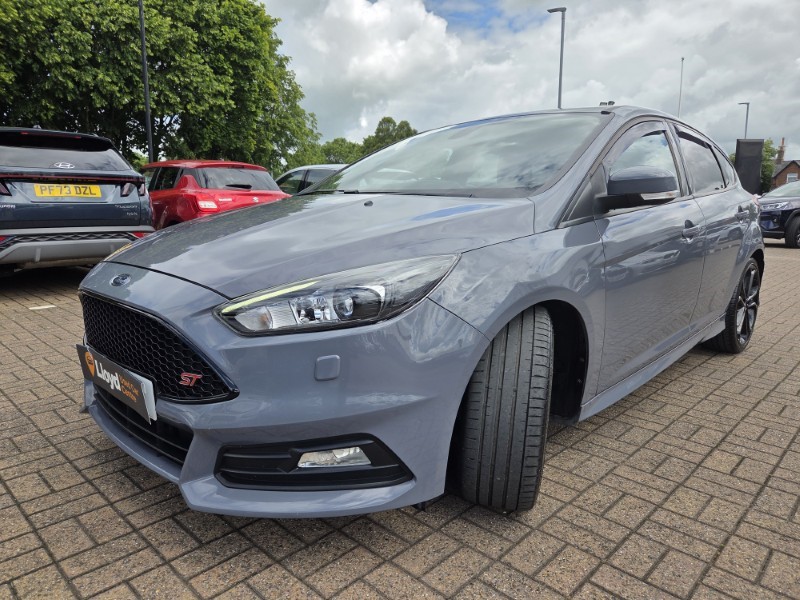 2018 (18) FORD FOCUS 2.0T EcoBoost ST-3 Navigation 5dr 5494300