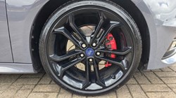 2018 (18) FORD FOCUS 2.0T EcoBoost ST-3 Navigation 5dr 5494291