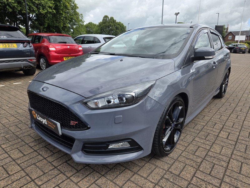 2018 (18) FORD FOCUS 2.0T EcoBoost ST-3 Navigation 5dr 5494295