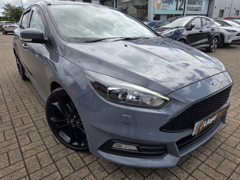 2018 (18) FORD FOCUS 2.0T EcoBoost ST-3 Navigation 5dr 5494296