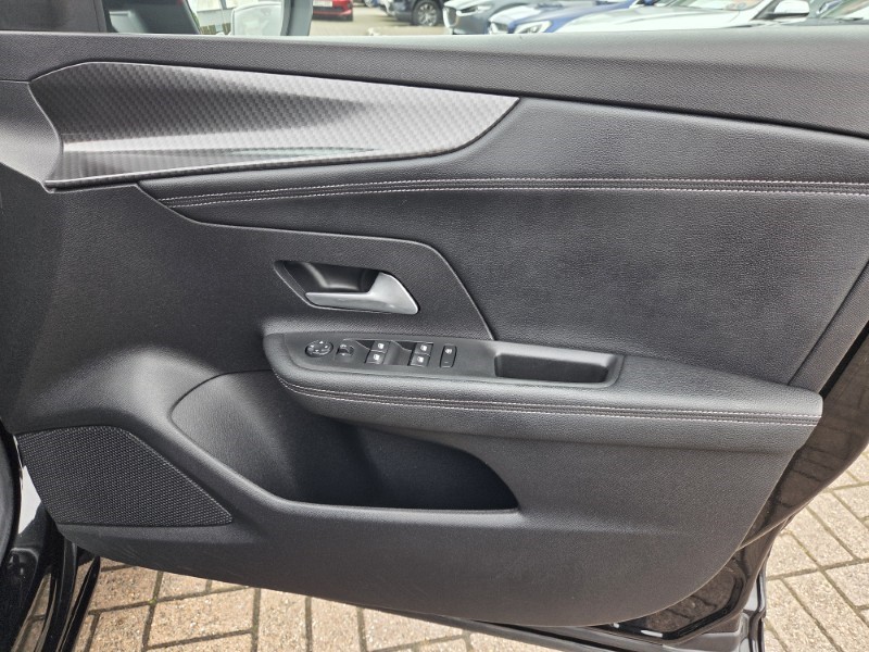 2022 (22) VAUXHALL MOKKA 1.2 Turbo SRi Premium 5dr 5505255