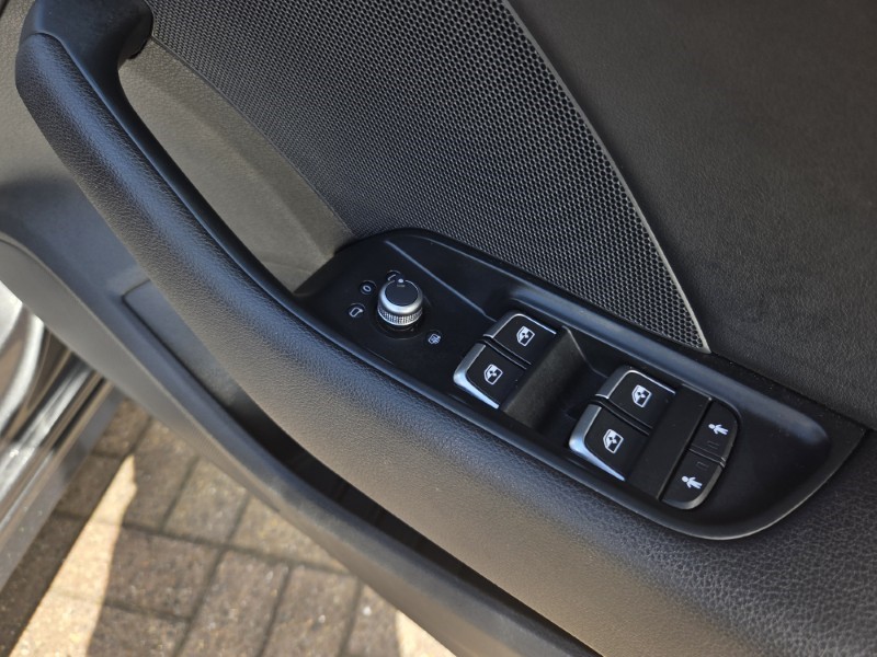 2019 (69) AUDI A3 35 TFSI S Line 5dr S Tronic 5519148