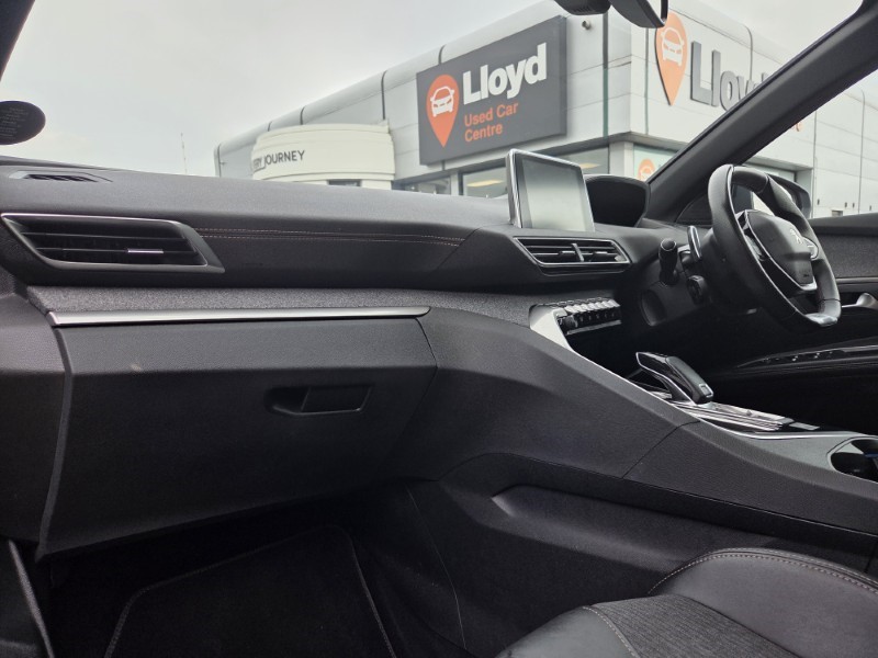 2019 (19) PEUGEOT 5008 1.5 BlueHDi GT Line Premium 5dr EAT8 5510398