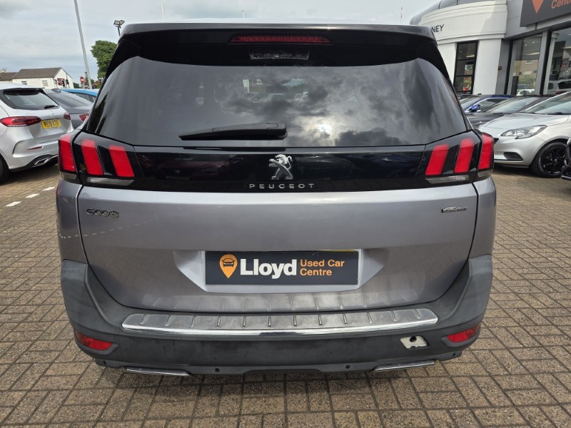 2019 (19) PEUGEOT 5008 1.5 BlueHDi GT Line Premium 5dr EAT8 5510381