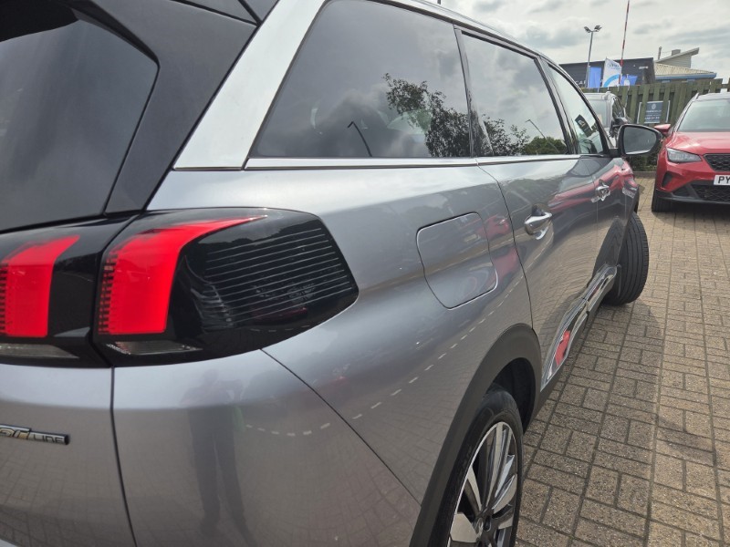 2019 (19) PEUGEOT 5008 1.5 BlueHDi GT Line Premium 5dr EAT8 5510378