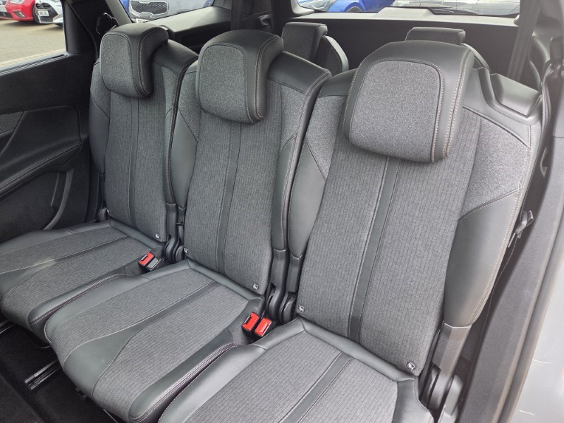 2019 (19) PEUGEOT 5008 1.5 BlueHDi GT Line Premium 5dr EAT8 5510397