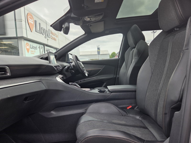 2019 (19) PEUGEOT 5008 1.5 BlueHDi GT Line Premium 5dr EAT8 5510399