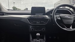 2018 (68) FORD FOCUS 1.0 EcoBoost 125 Titanium 5dr 5520388