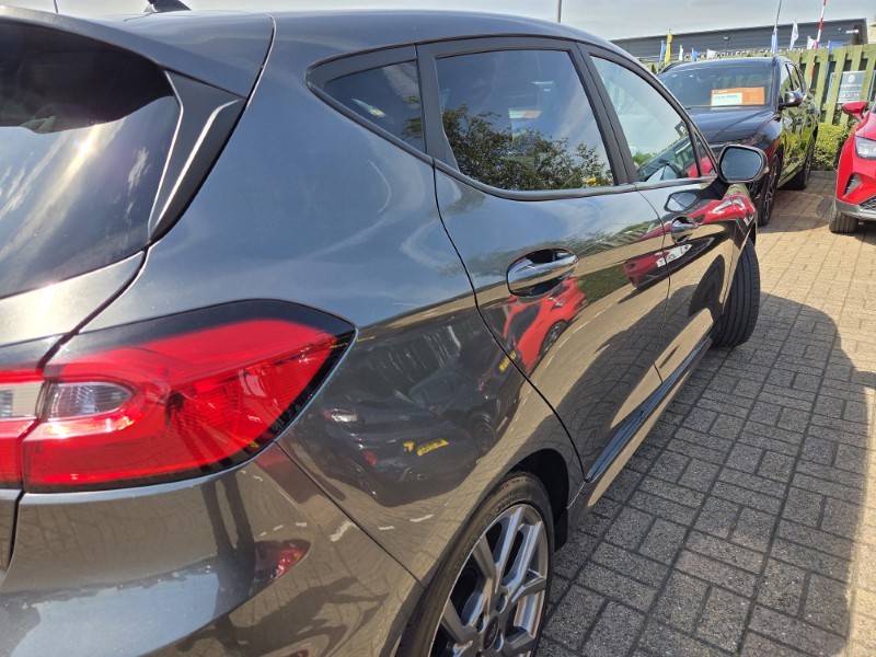 2022 (72) FORD FIESTA 1.0 EcoBoost Hybrid mHEV 125 ST-Line 5dr Auto 5508056