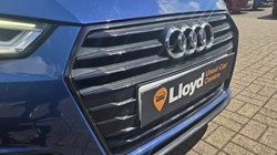 2019 (19) AUDI A4 35 TFSI Black Edition 4dr S Tronic 5520038