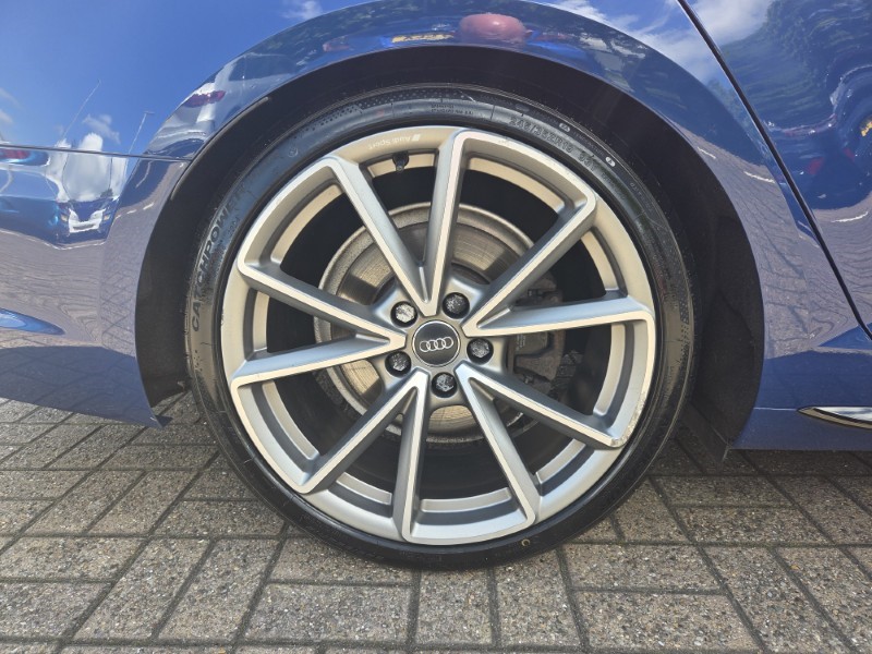 2019 (19) AUDI A4 35 TFSI Black Edition 4dr S Tronic 5520032