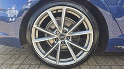 2019 (19) AUDI A4 35 TFSI Black Edition 4dr S Tronic 5520032