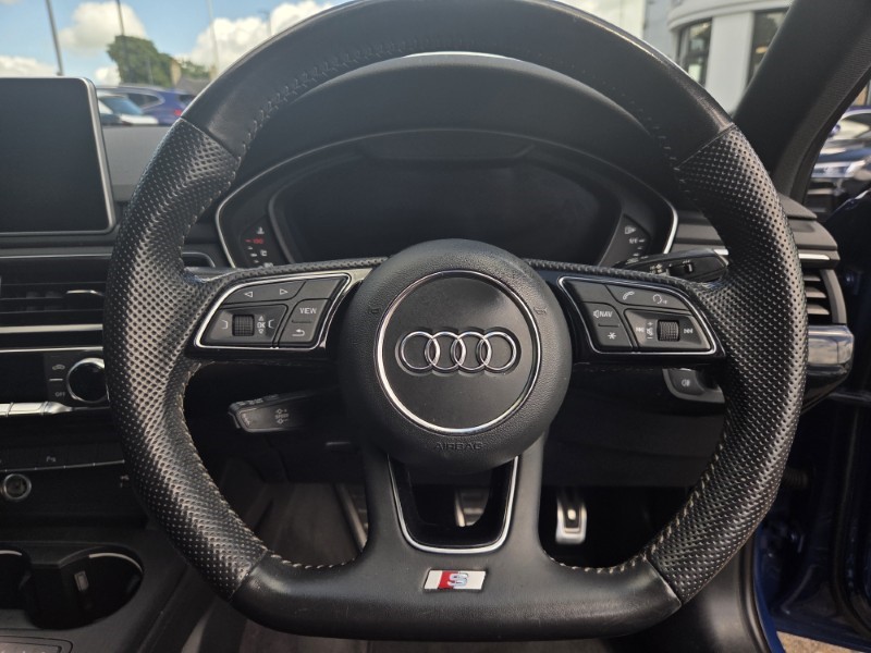 2019 (19) AUDI A4 35 TFSI Black Edition 4dr S Tronic 5520064