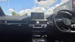 2019 (19) AUDI A4 35 TFSI Black Edition 4dr S Tronic 5520052