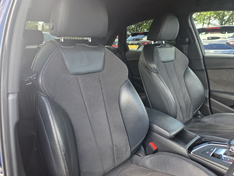 2019 (19) AUDI A4 35 TFSI Black Edition 4dr S Tronic 5520059