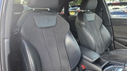 2019 (19) AUDI A4 35 TFSI Black Edition 4dr S Tronic 5520059
