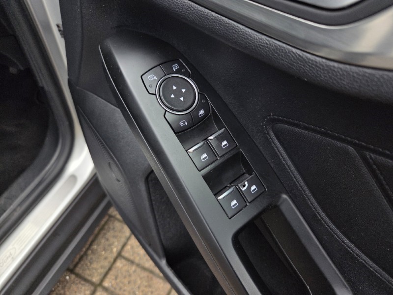 2019 (68) FORD FOCUS 1.0 EcoBoost 125 Titanium 5dr 5534536