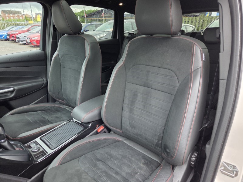2019 (69) FORD KUGA 2.0 TDCi 180 ST-Line Edition 5dr Auto 5528697