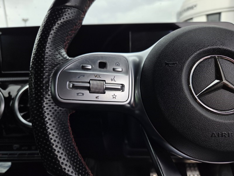 2019 (19) MERCEDES-BENZ A CLASS A200d AMG Line 5dr Auto 5524956