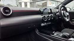 2019 (19) MERCEDES-BENZ A CLASS A200d AMG Line 5dr Auto 5524950