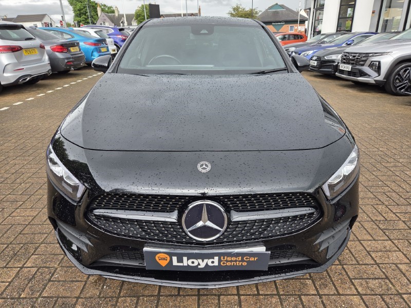 2019 (19) MERCEDES-BENZ A CLASS A200d AMG Line 5dr Auto 5524929