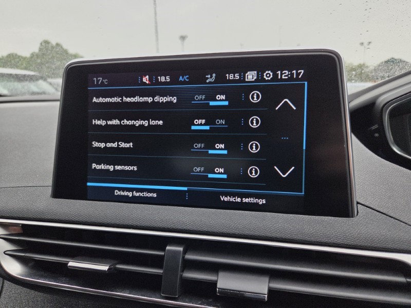 2019 (19) PEUGEOT 3008 1.5 BlueHDi Allure 5dr 5523706