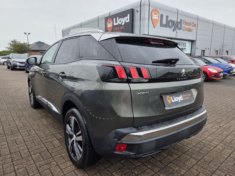 2019 (19) PEUGEOT 3008 1.5 BlueHDi Allure 5dr 5523677