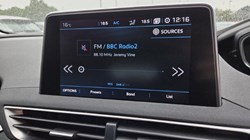2019 (19) PEUGEOT 3008 1.5 BlueHDi Allure 5dr 5523703