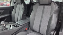 2019 (19) PEUGEOT 3008 1.5 BlueHDi Allure 5dr 5523691