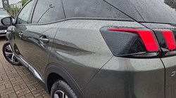 2019 (19) PEUGEOT 3008 1.5 BlueHDi Allure 5dr 5523674