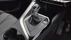 2019 (19) PEUGEOT 3008 1.5 BlueHDi Allure 5dr 5523698